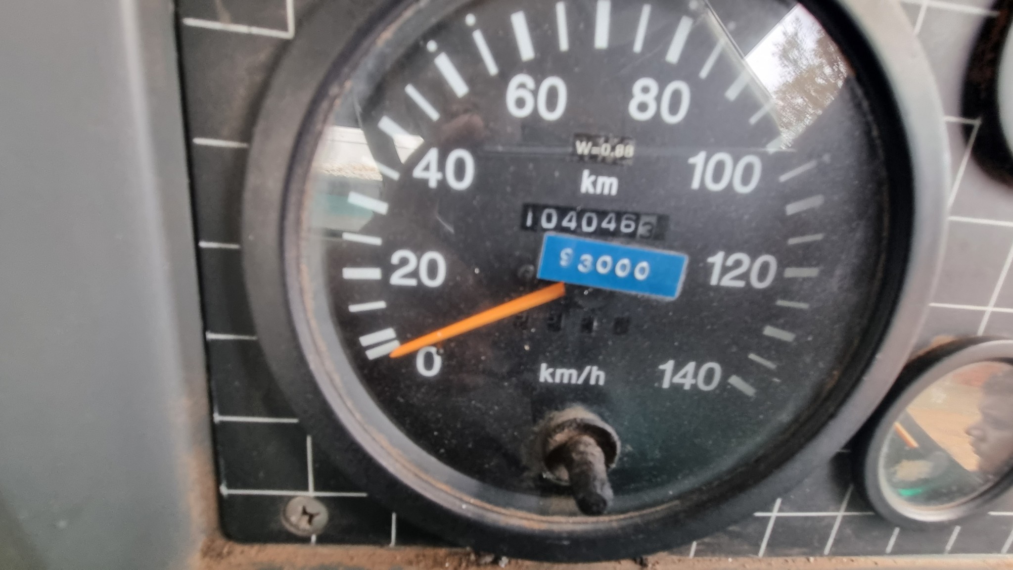 2010 TATA 1518c  8TON FLATDECK WITH 033T HIAB CRANE - Image 10