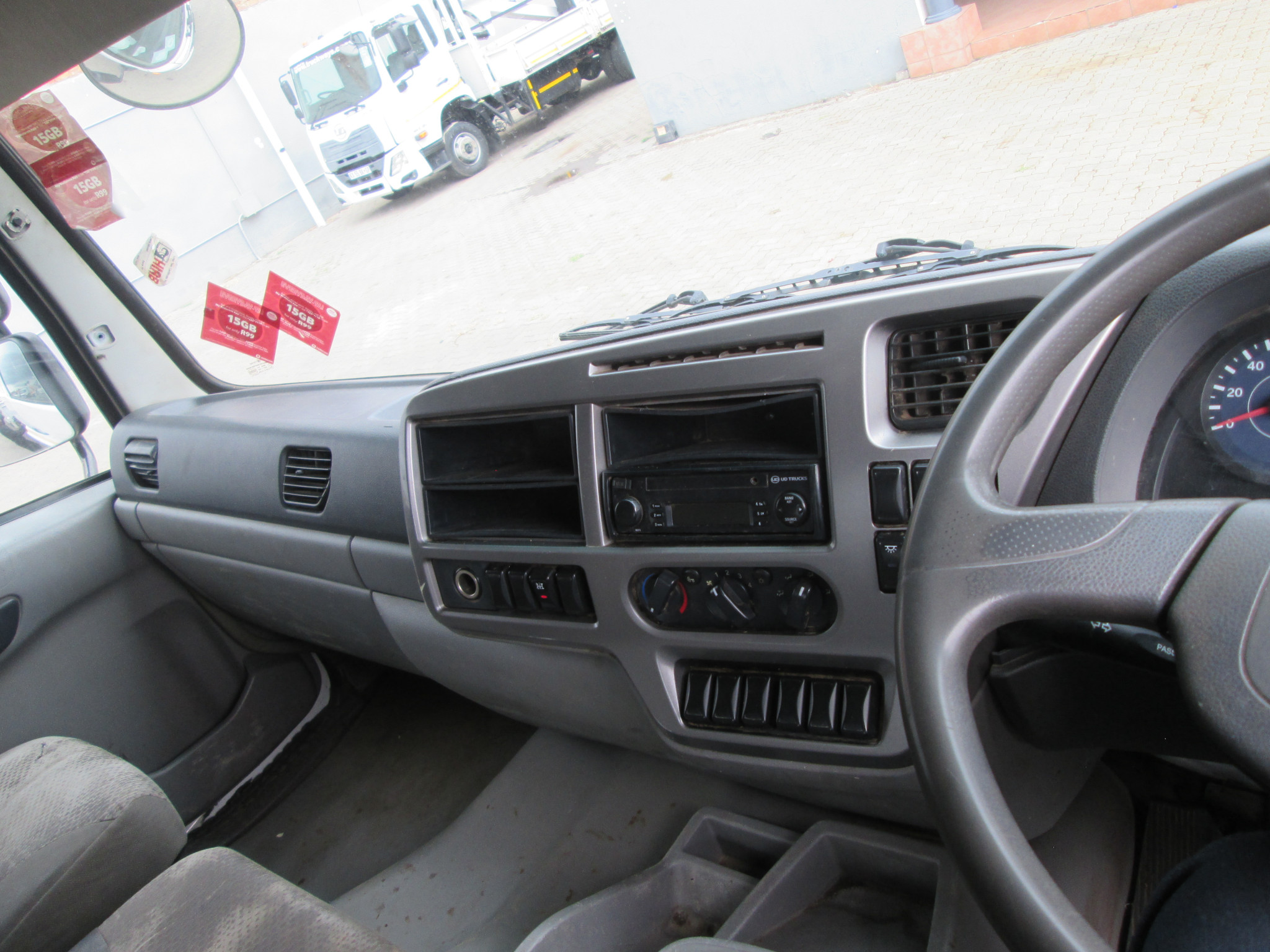 2012 UD PKE250 CRONER 8TON DROPSIDE WITH HIAB X CL 8-1 - Image 14