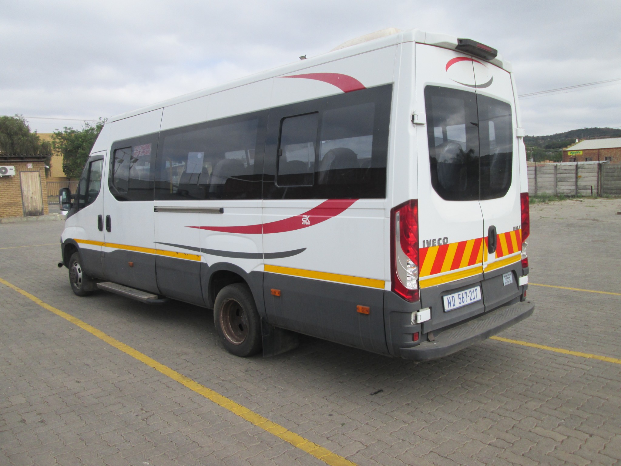 2019 IVECO DAILY 50-150 22 SEATER - Image 5