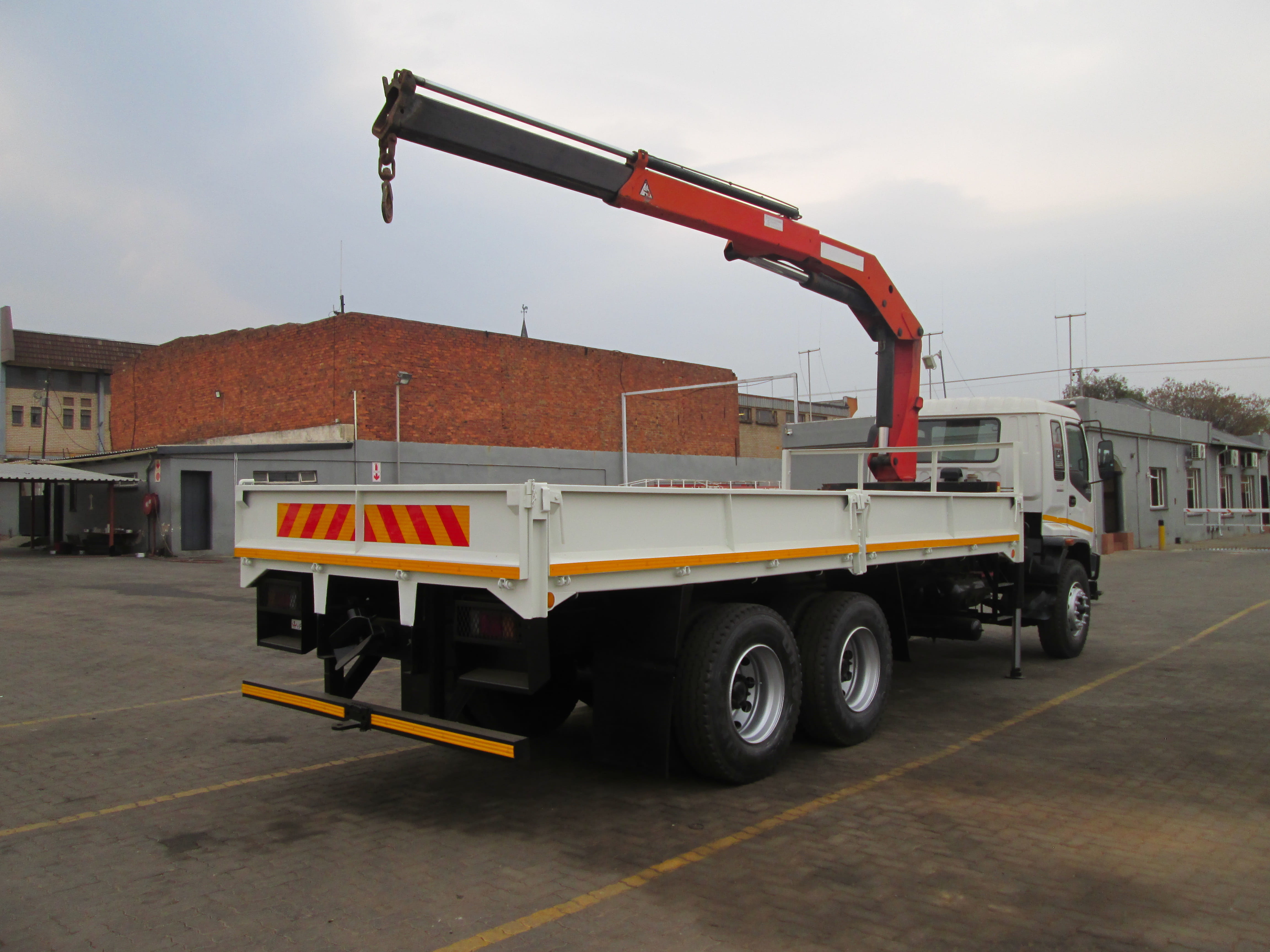 2003 ISUZU FVZ1400 14TON DROPSIDE WITH PALFINGER PK 18080 CRANE  - Image 20