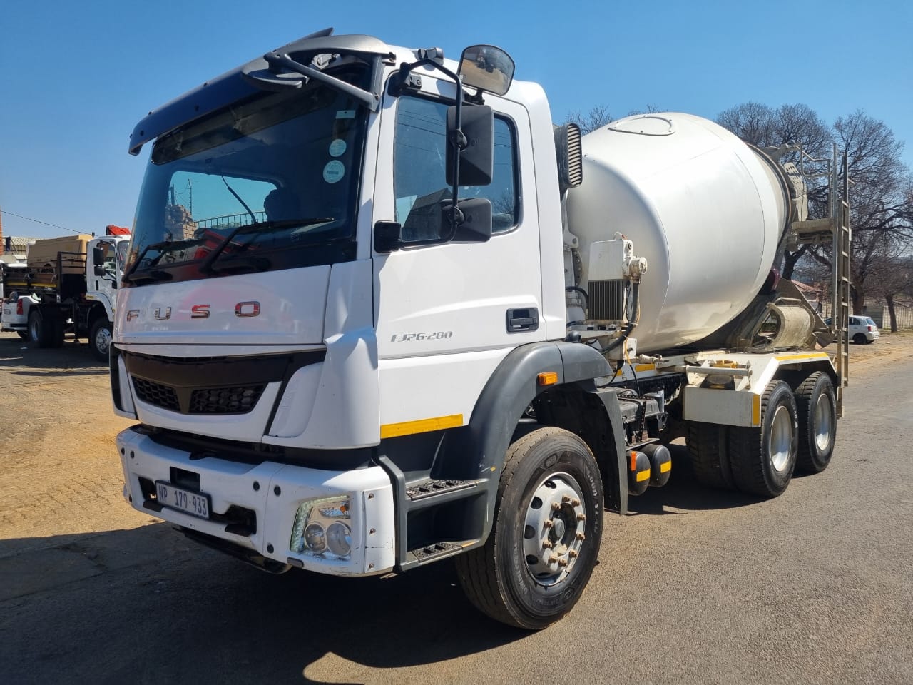 2023 FUSO FJ26-280 6CUBE CONCRETE MIXER - Image 3