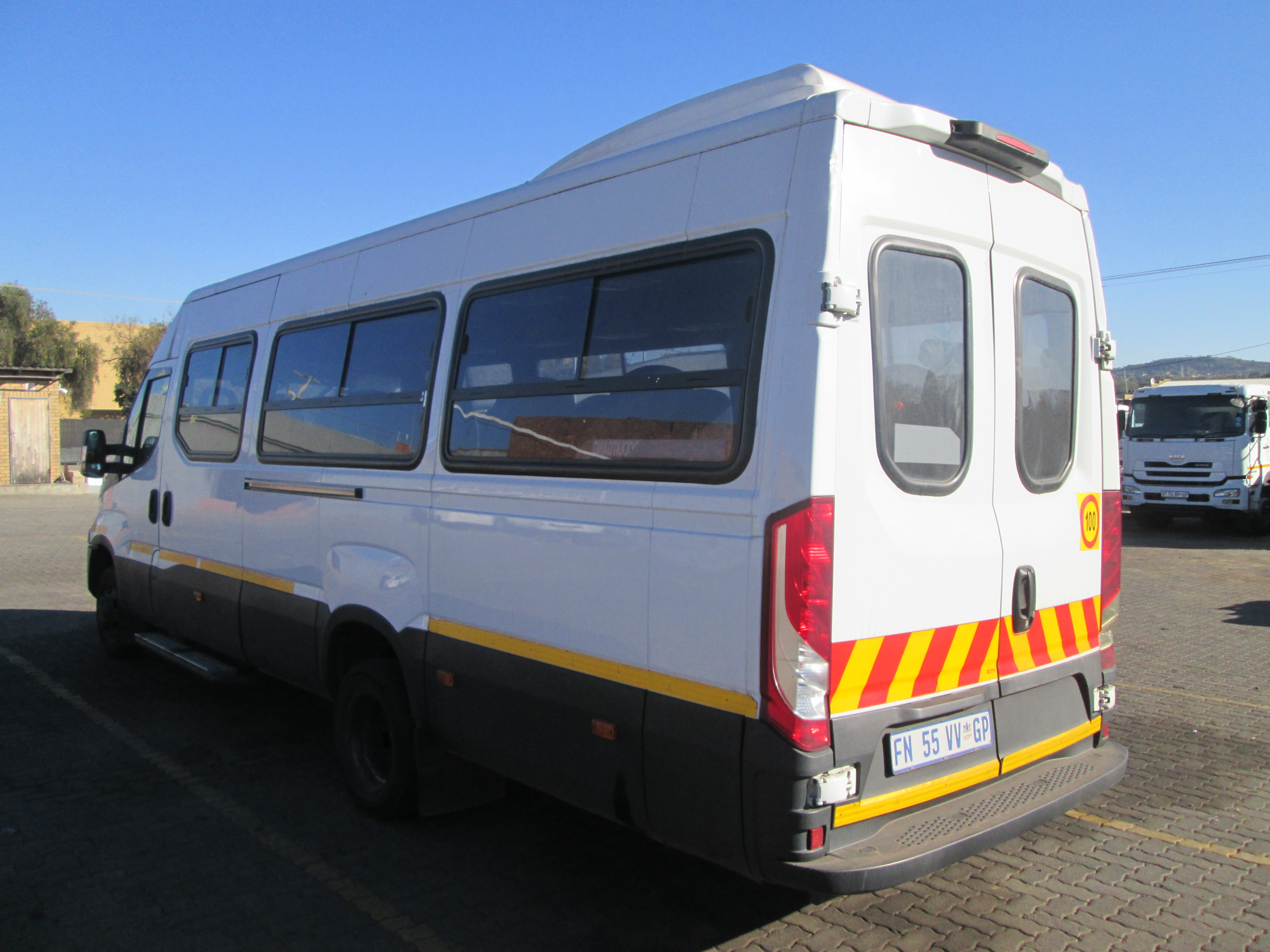 2016 IVECO DAILY 510-150 25 SEATER BUS 190453KM - Image 5