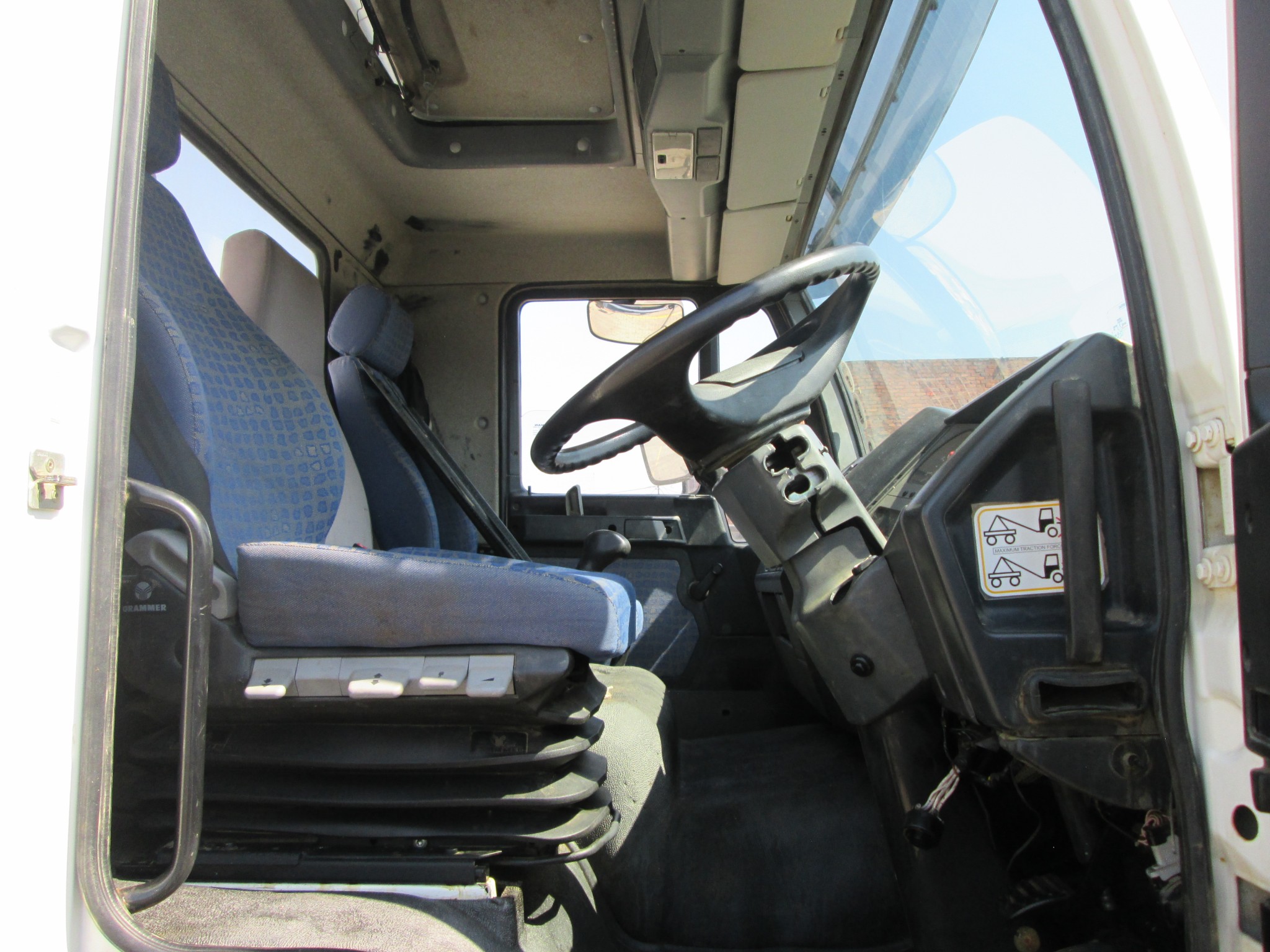 2018 MAN CLA26.280 12000L WATER TANKER - Image 9