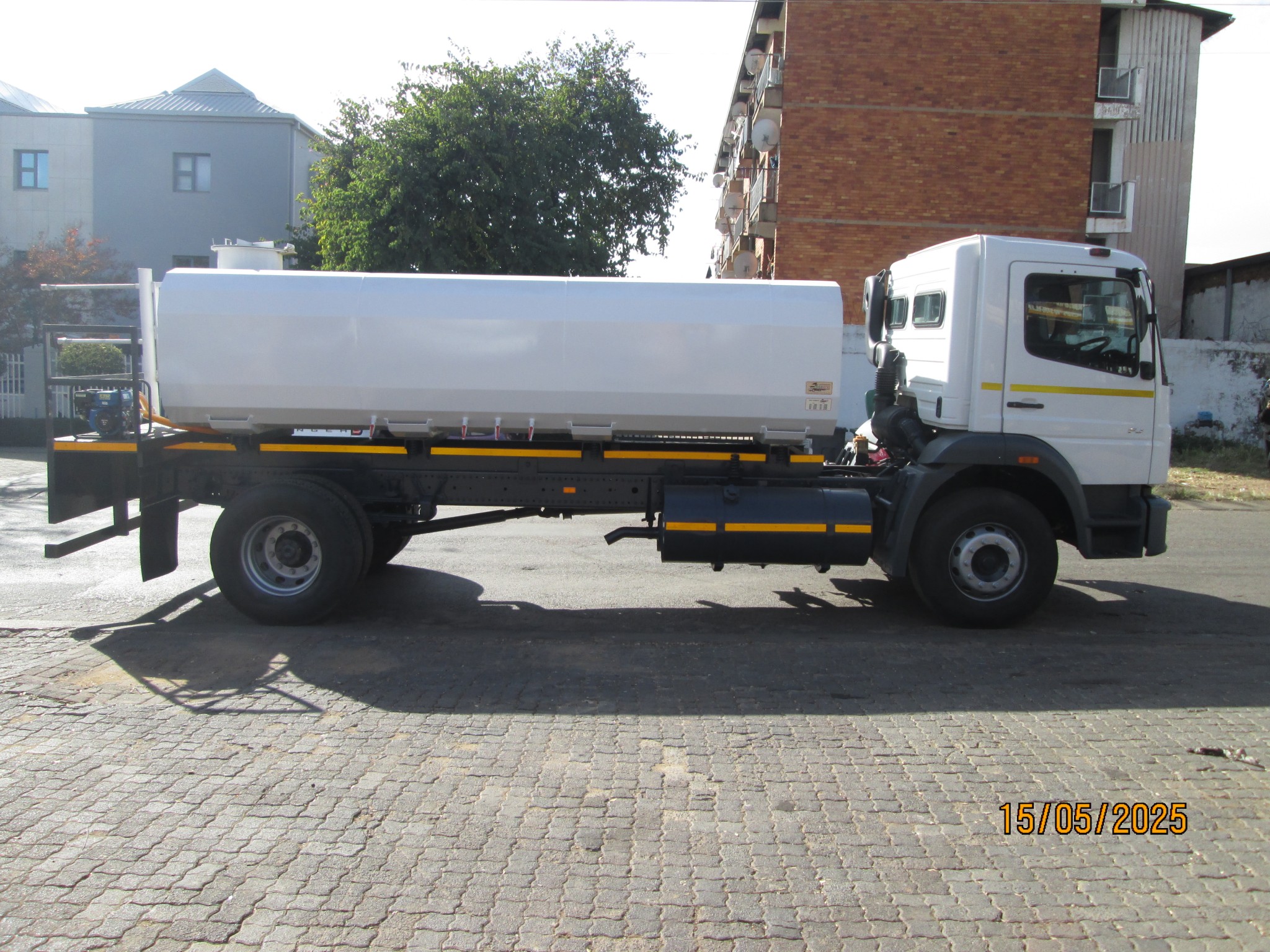 2018 FUSO FJ16-230 7000L WATER TANKER - Image 10
