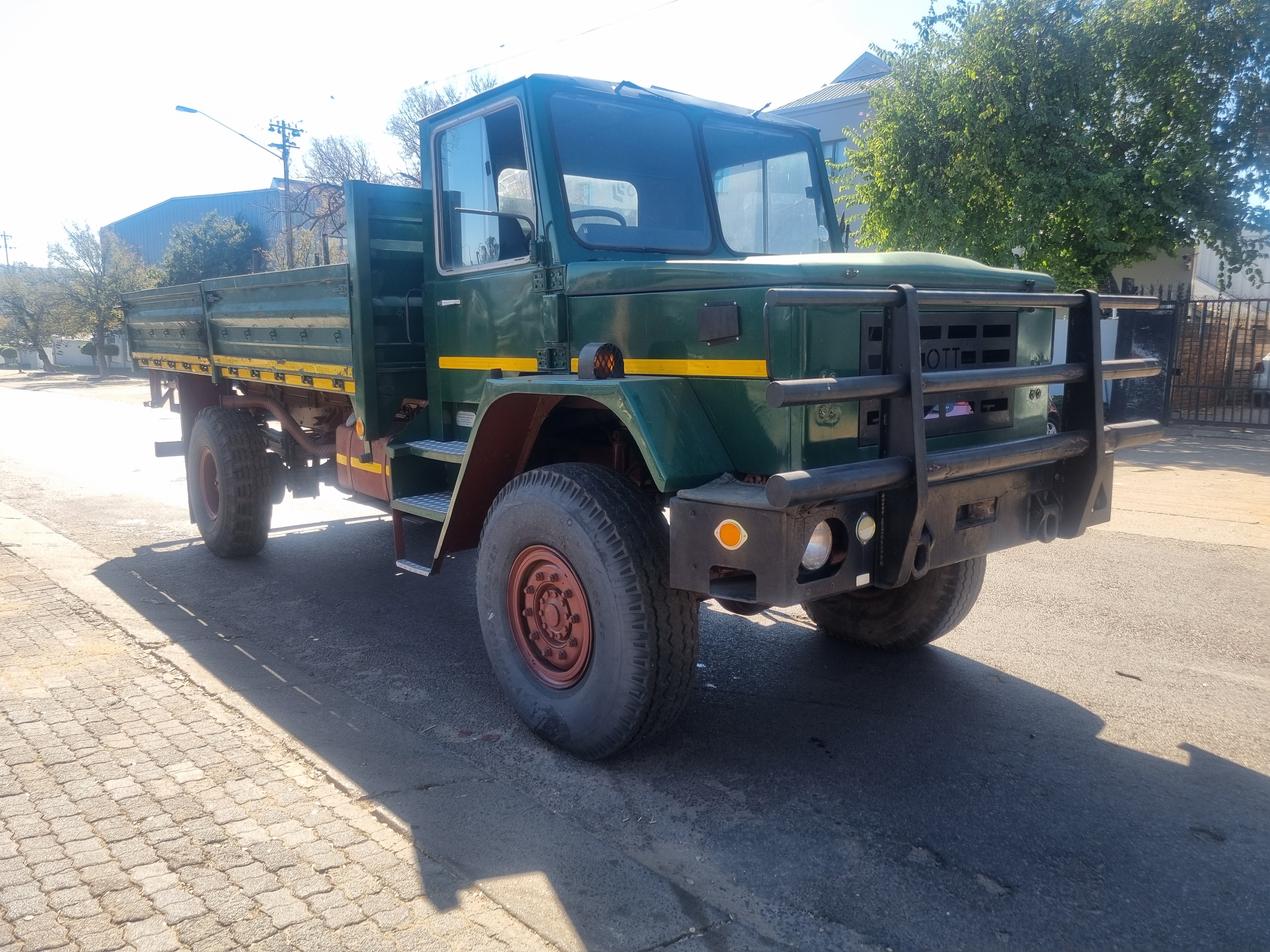 1980 SAMIL 50 4X4  8TON DROPSIDE 034688KM - Image 1
