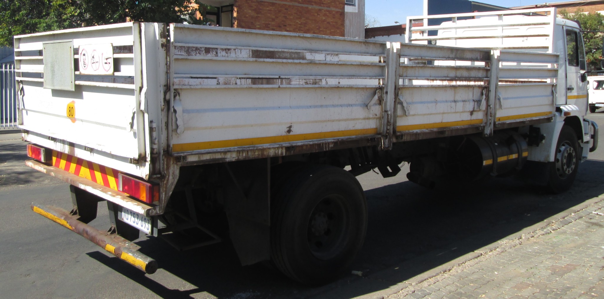 2013 MAN 15-220 8TON DROPSIDE BODY - Image 7