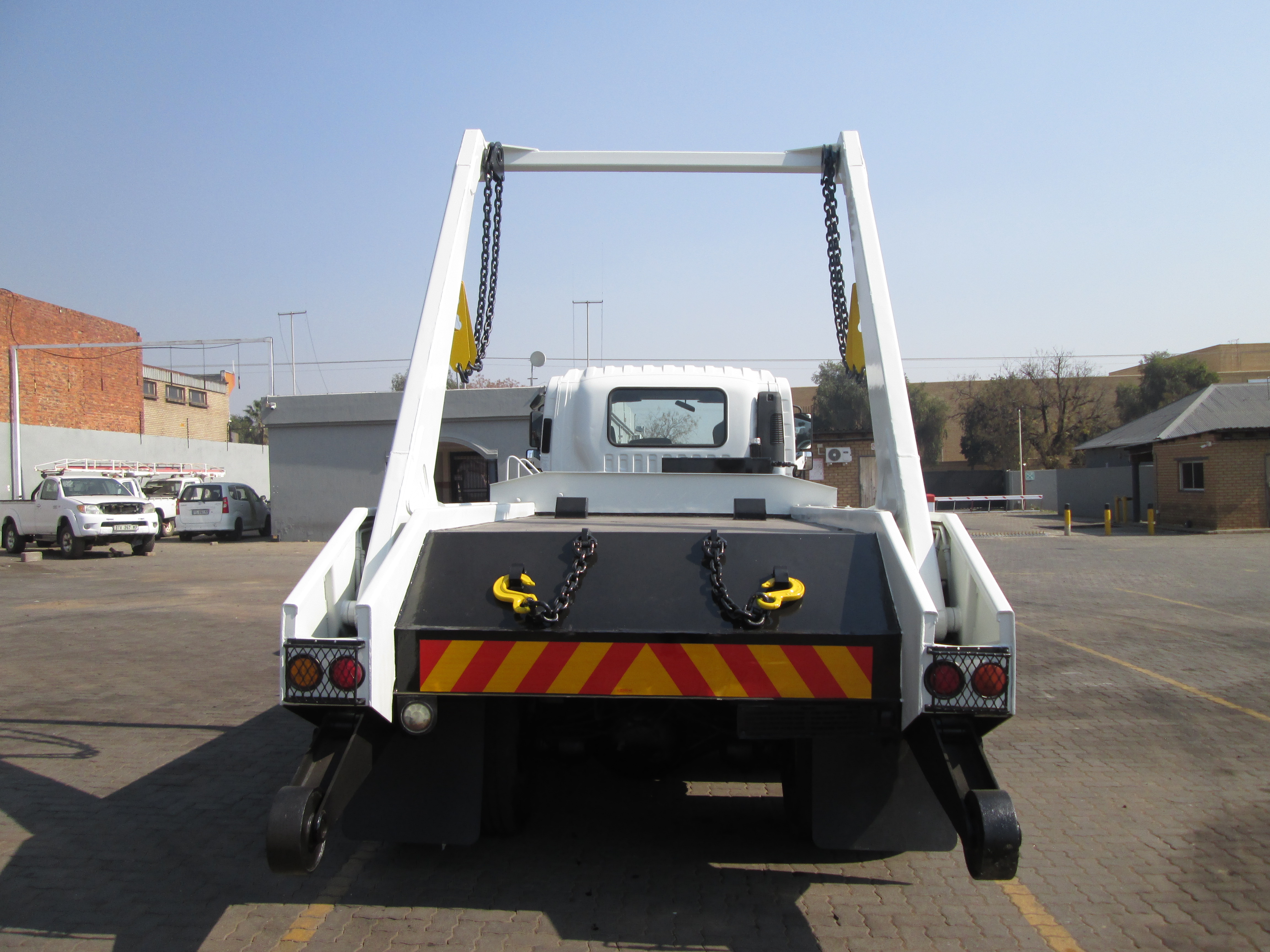 2014 ISUZU FVZ1400 16TON SKIPLOADER 152858KM - Image 6