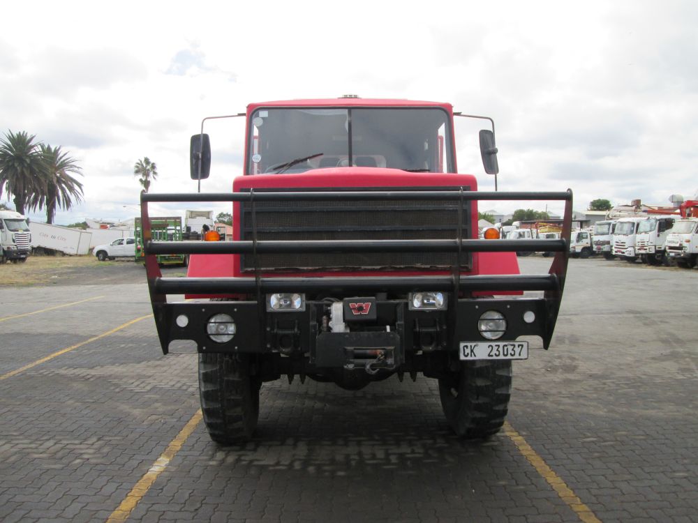 2000 SAMAG 50 FIRETRUCK 027991KM - Image 2