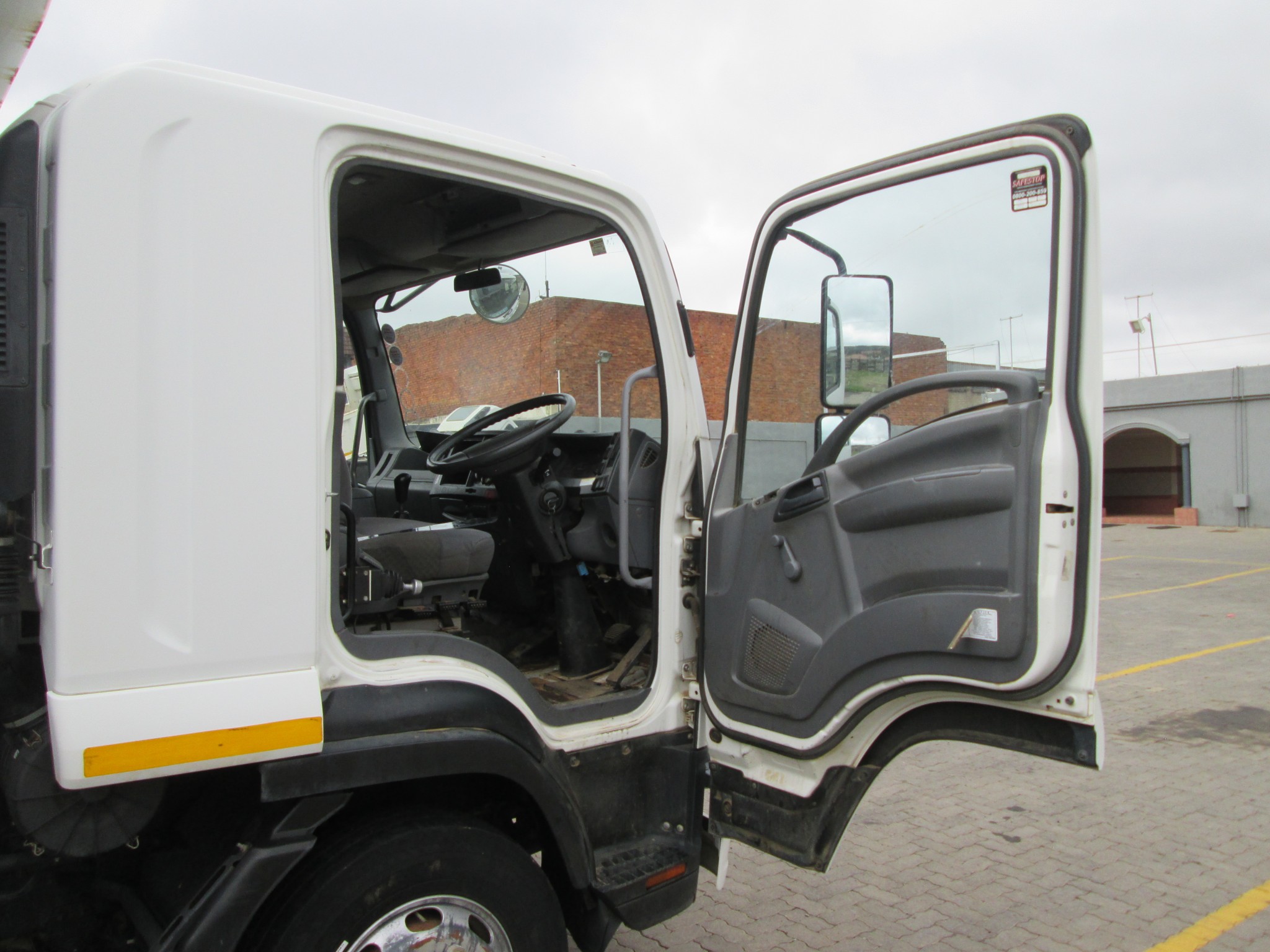 2018 ISUZU FSR800 6CUBE TIPPER - Image 9