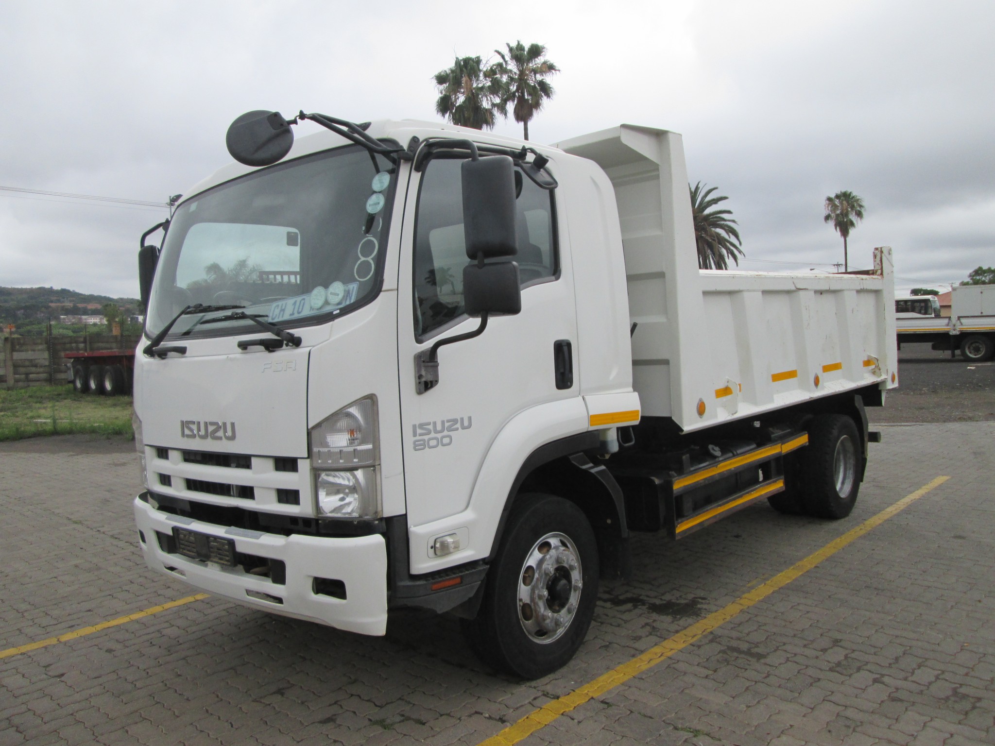 2018 ISUZU FSR800 6CUBE TIPPER - Image 3