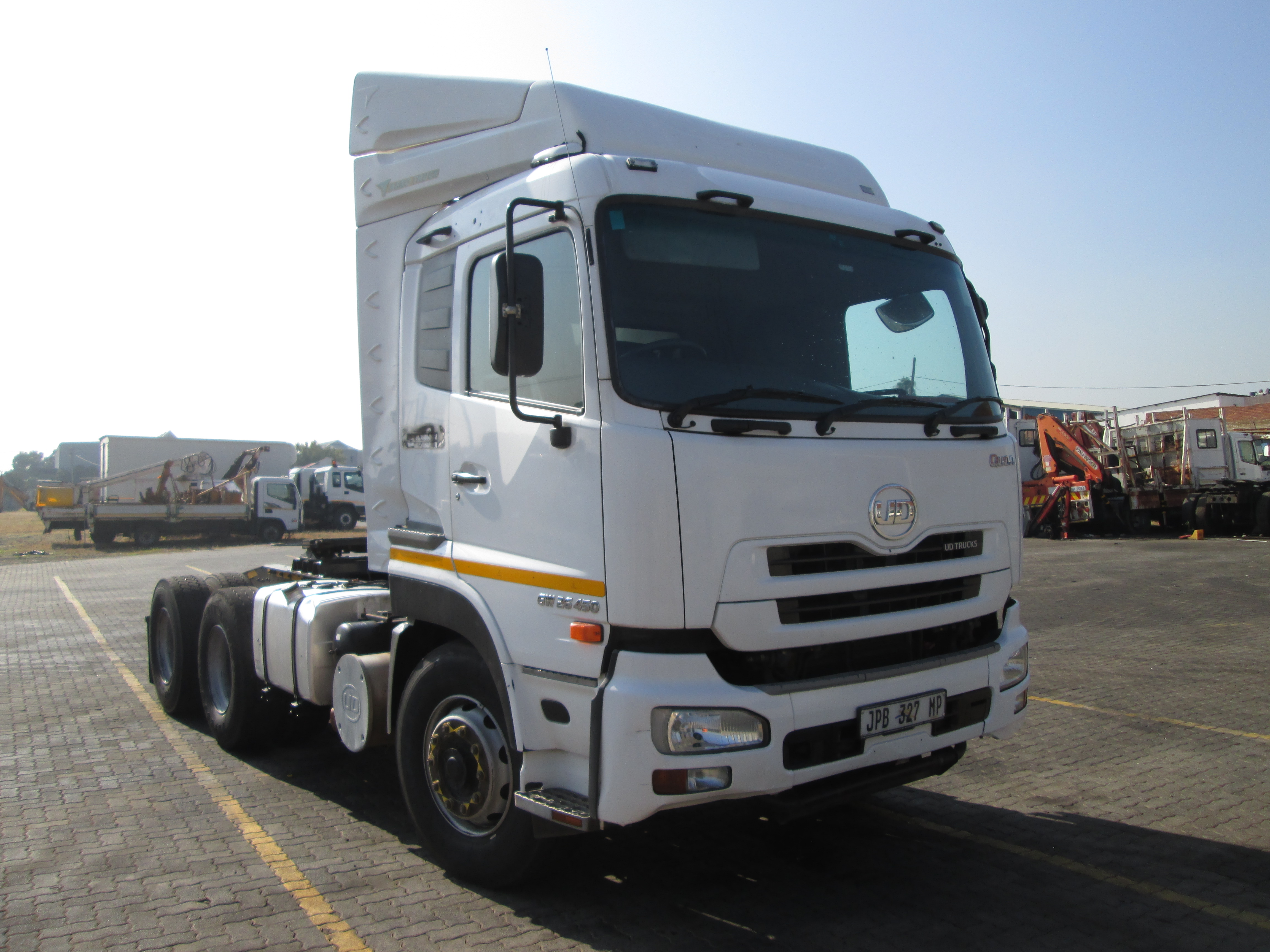 2018 UD QUON GW26-450 TRUCK TRACTOR 313060KM