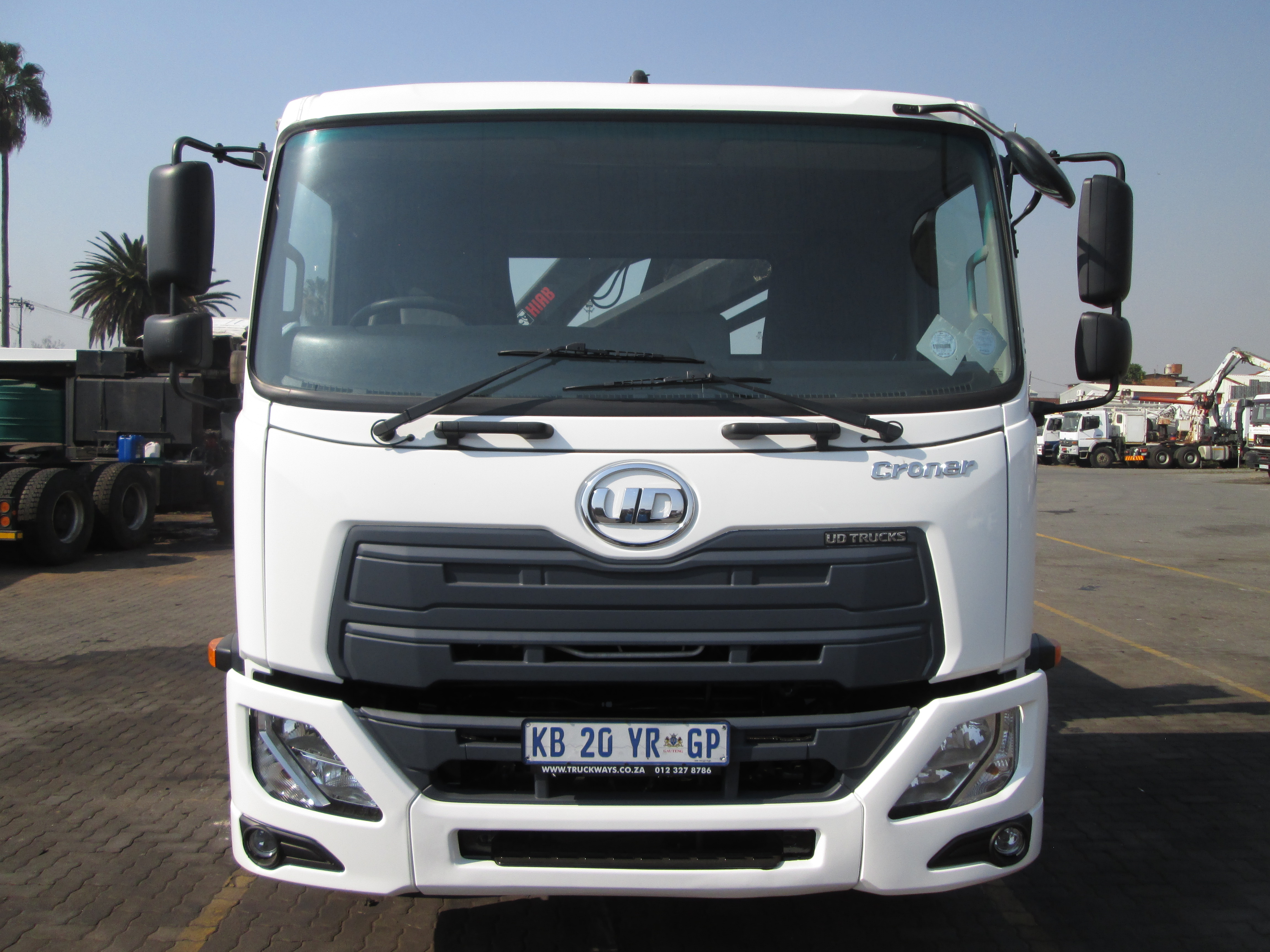 2017 UD PKE250 CRONER 8TON DROPSIDE WITH HIAB X CL 8-1 85386KM - Image 2