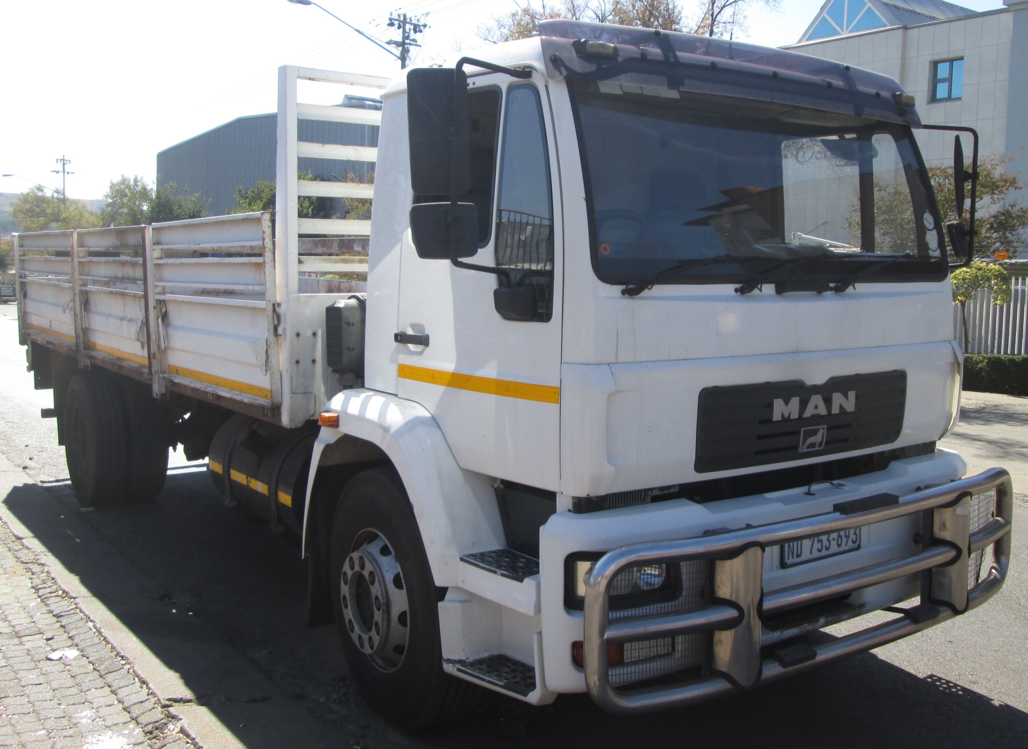 2013 MAN 15-220 8TON DROPSIDE BODY - Image 1