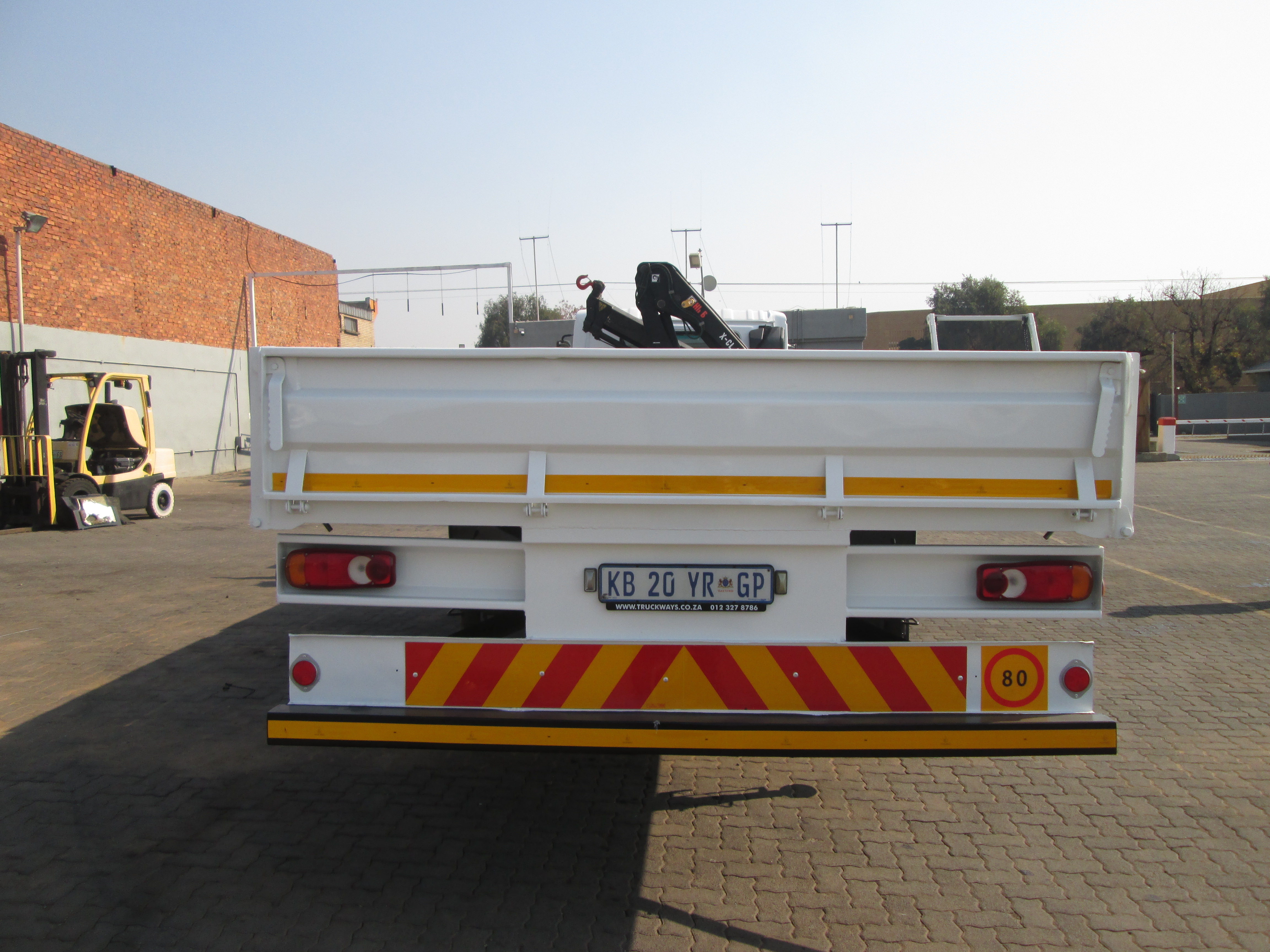 2017 UD PKE250 CRONER 8TON DROPSIDE WITH HIAB X CL 8-1 85386KM - Image 6